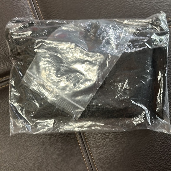 Nissan Hideaway Trunk Net Installation Kit - Picture 3 of 3